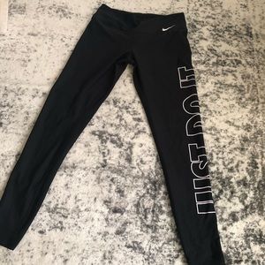 Nike leggings size medium never worn 7/8 length